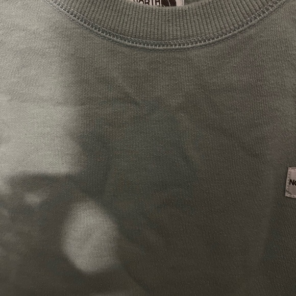 Northface Crew Neck - Picture 5 of 6